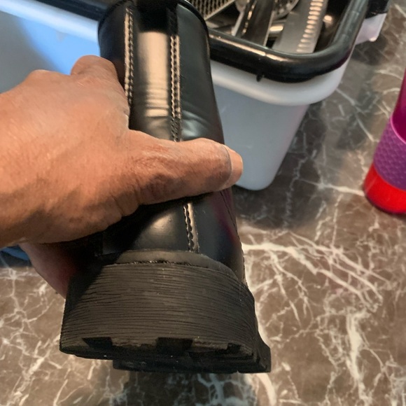 Manmade lace-up men boots. Very comfortable. - Picture 2 of 6